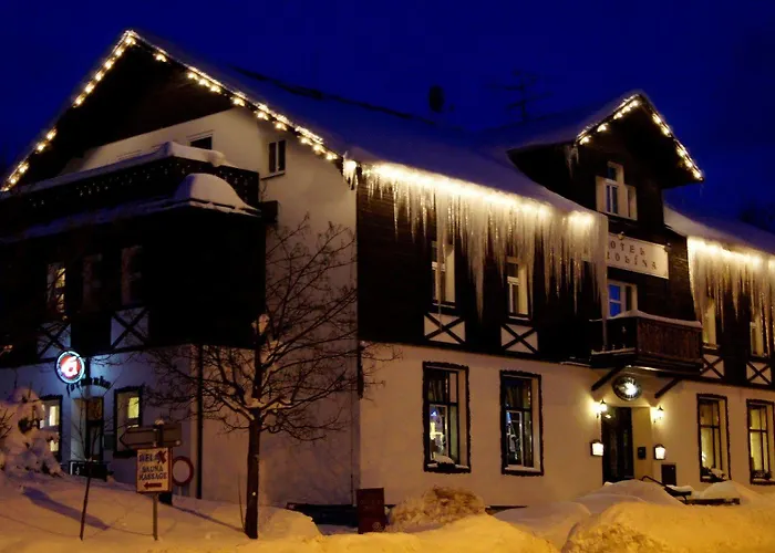 Karolina Hotel